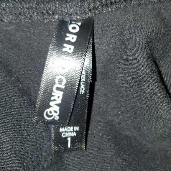 Torrid Curve Black Lace Hook & Eye Bodysuit Size 1 - Picture 11 of 13